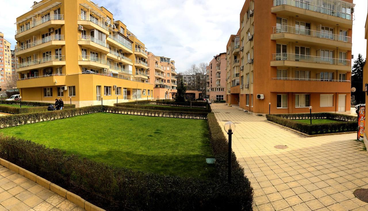 Radost Apartment Варна Екстериор снимка